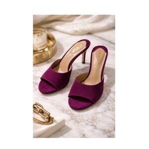 Lauren Ralph Lauren Purple Suede Mule Heels Leather Lined Size 6.5 B